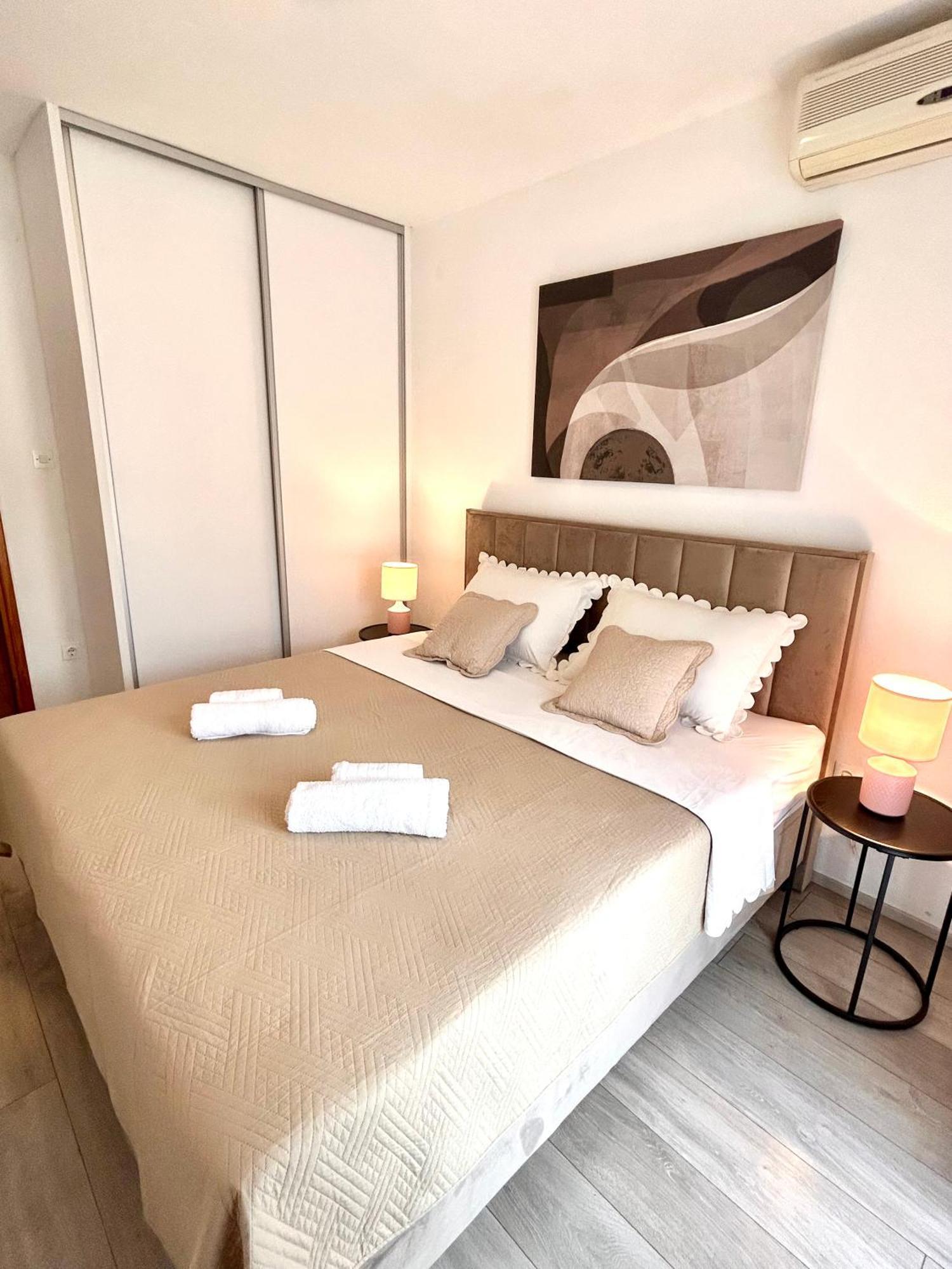 Apartman Zorka Povlja  Esterno foto