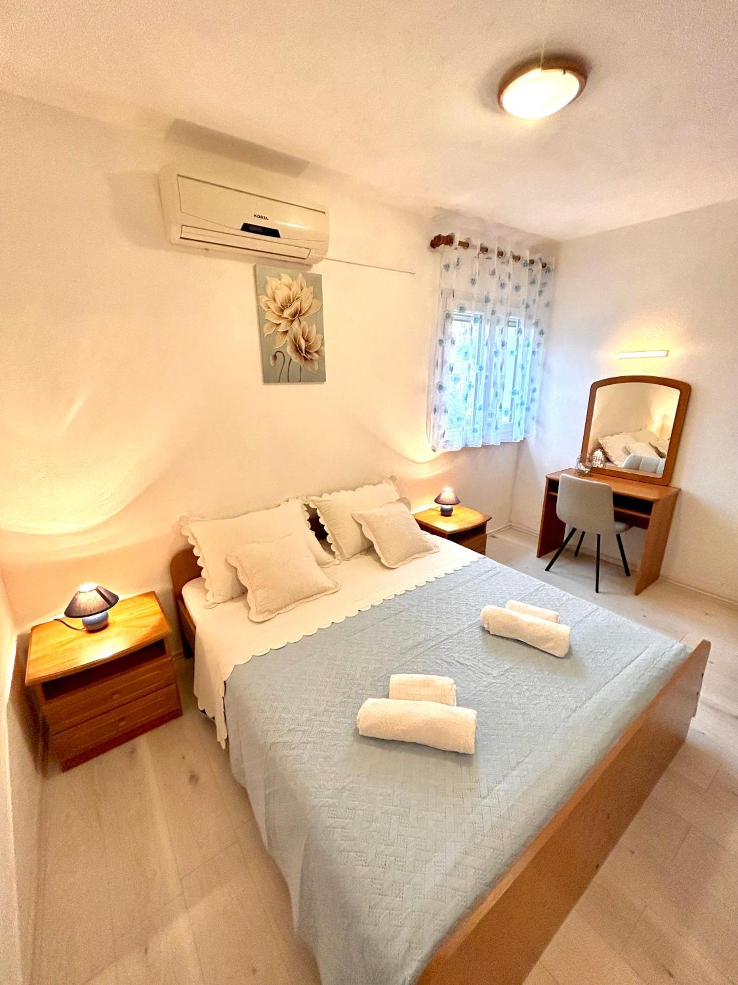 Apartman Zorka Povlja  Esterno foto