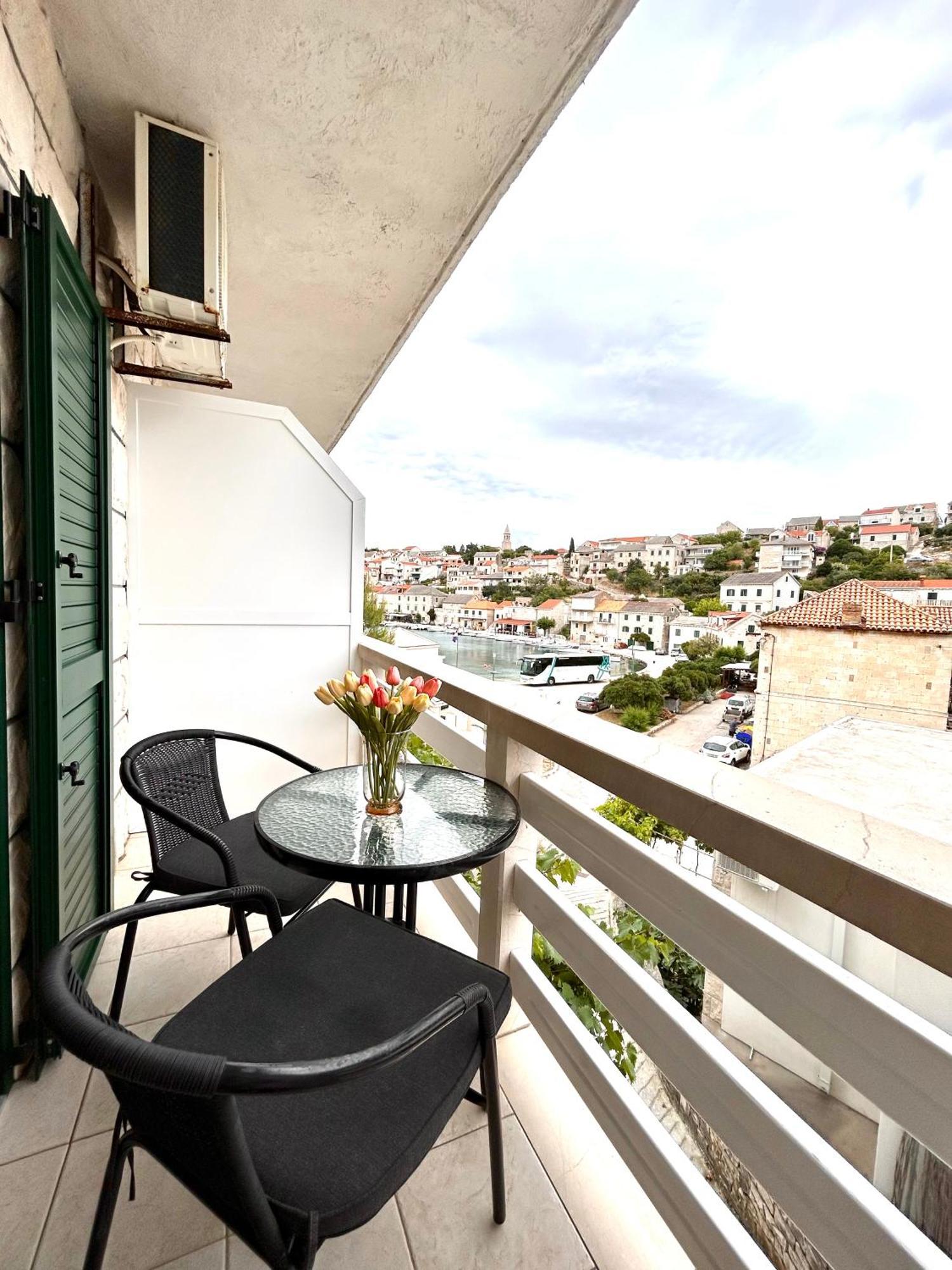 Apartman Zorka Povlja  Esterno foto