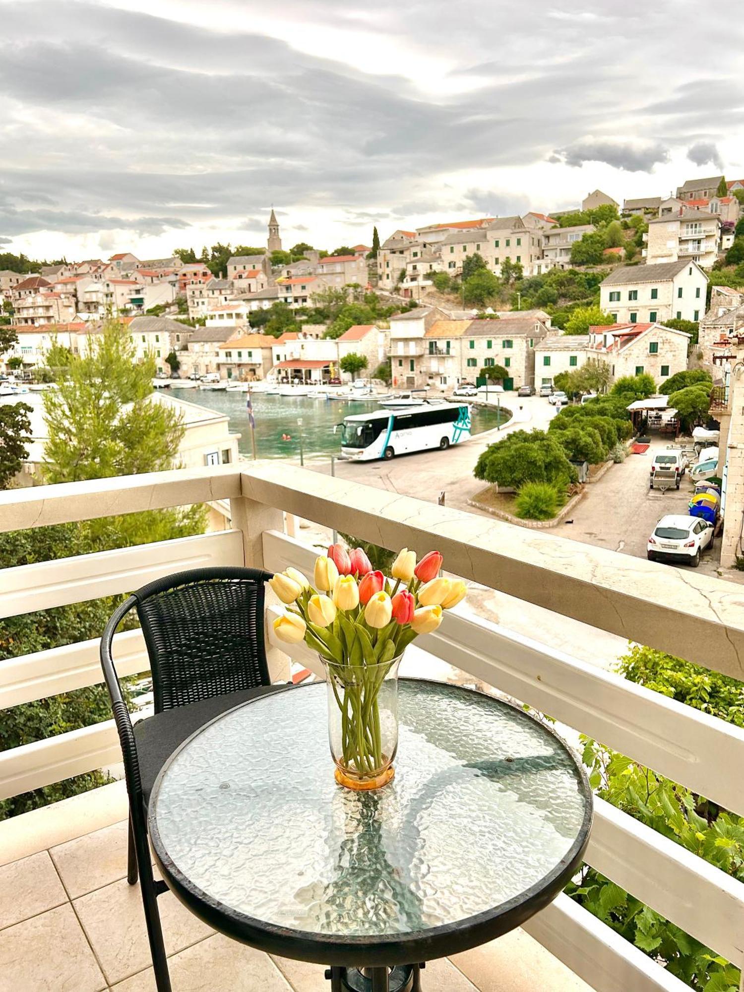 Apartman Zorka Povlja  Esterno foto